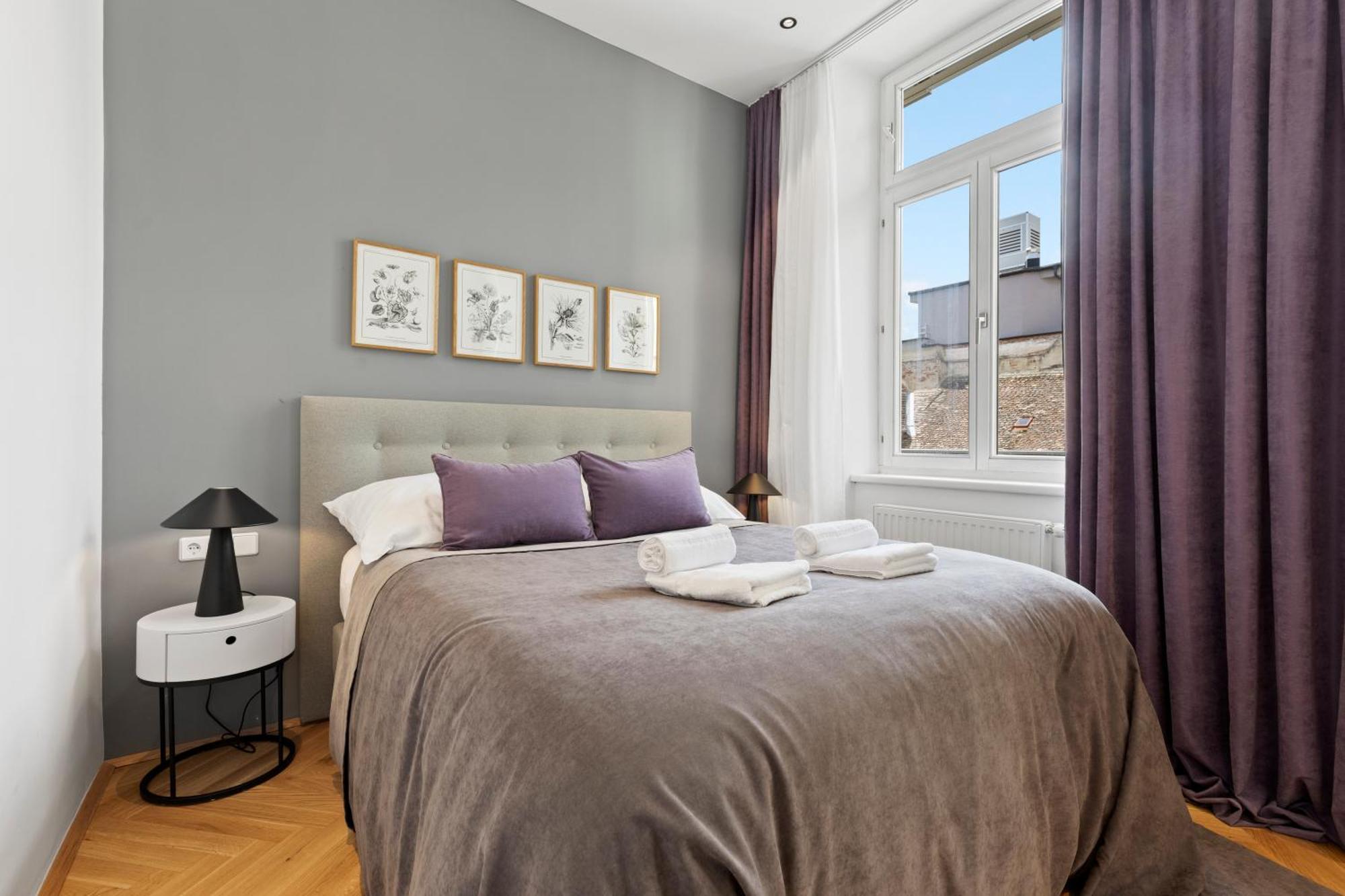 Sgrafit Apartments - Self Check-In Retz Ngoại thất bức ảnh