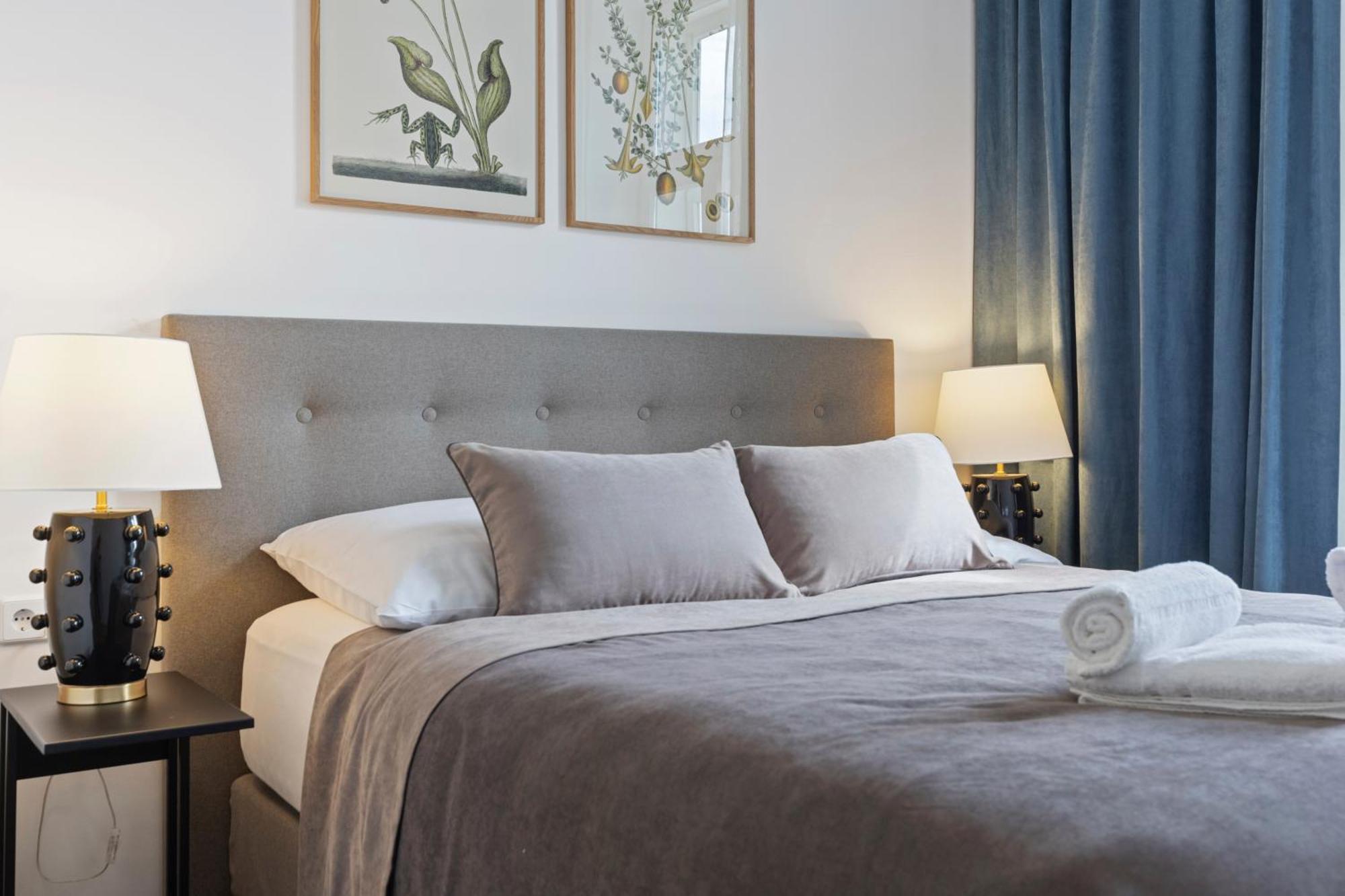 Sgrafit Apartments - Self Check-In Retz Ngoại thất bức ảnh